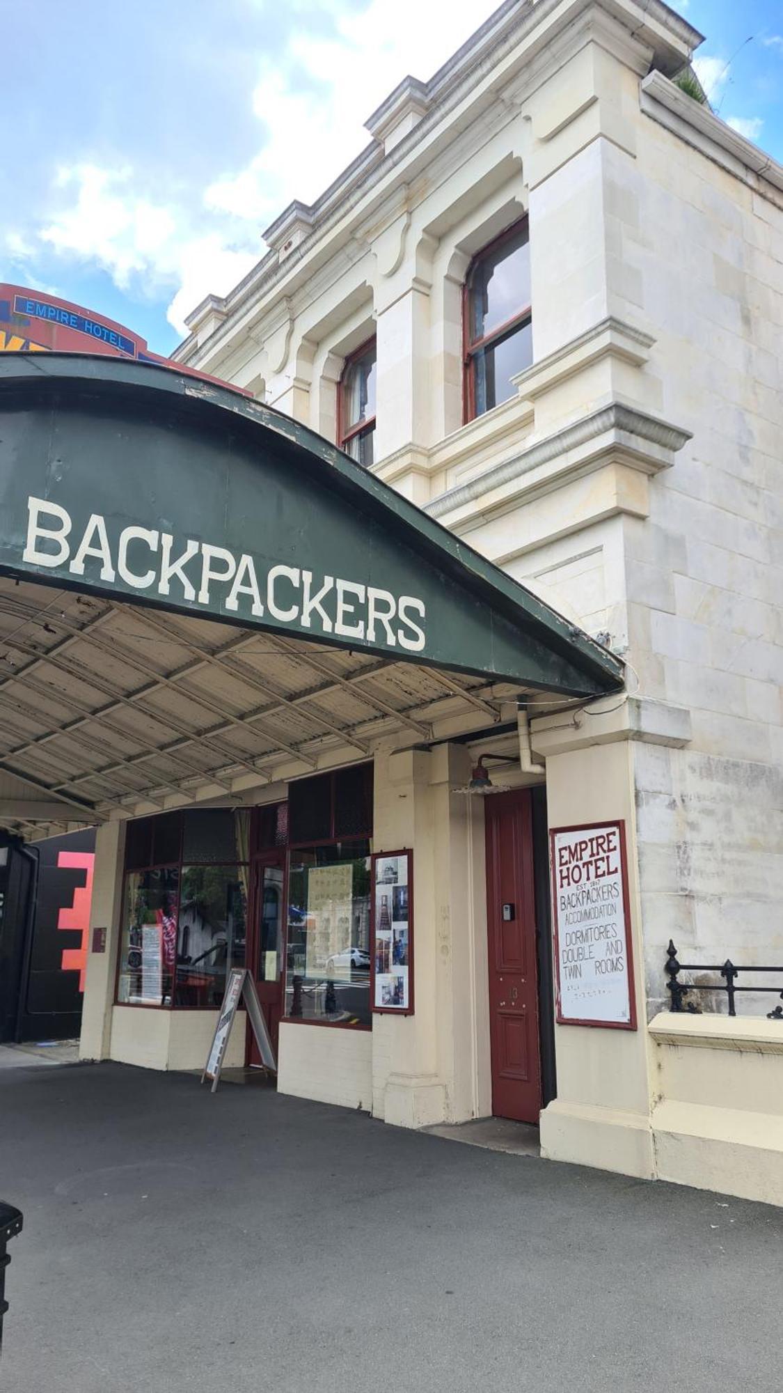 Empire Hotel Backpackers Oamaru Εξωτερικό φωτογραφία