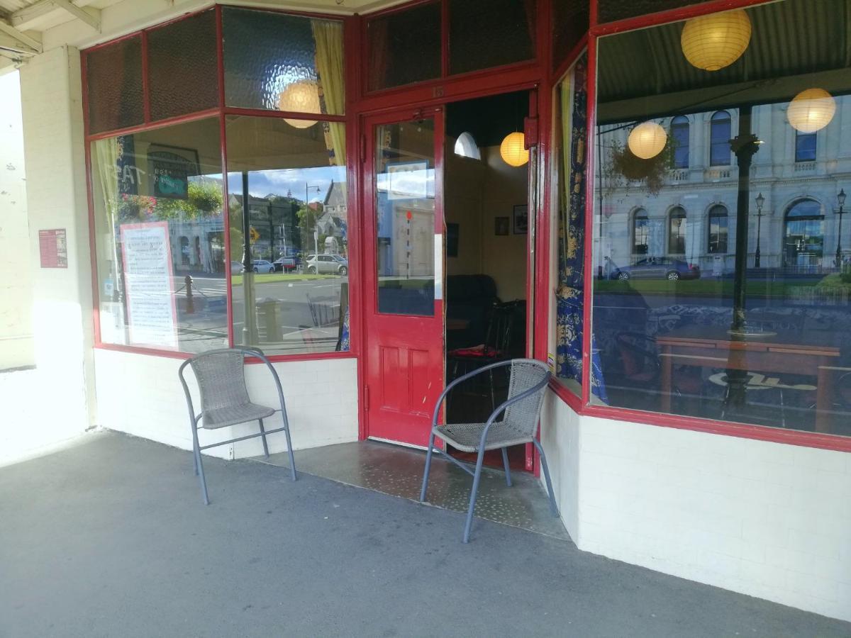 Empire Hotel Backpackers Oamaru Εξωτερικό φωτογραφία