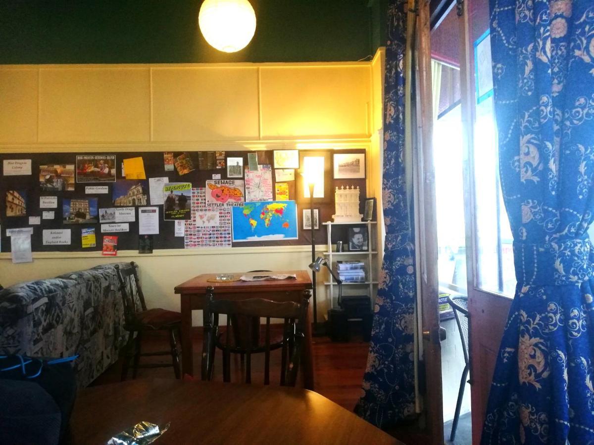 Empire Hotel Backpackers Oamaru Εξωτερικό φωτογραφία