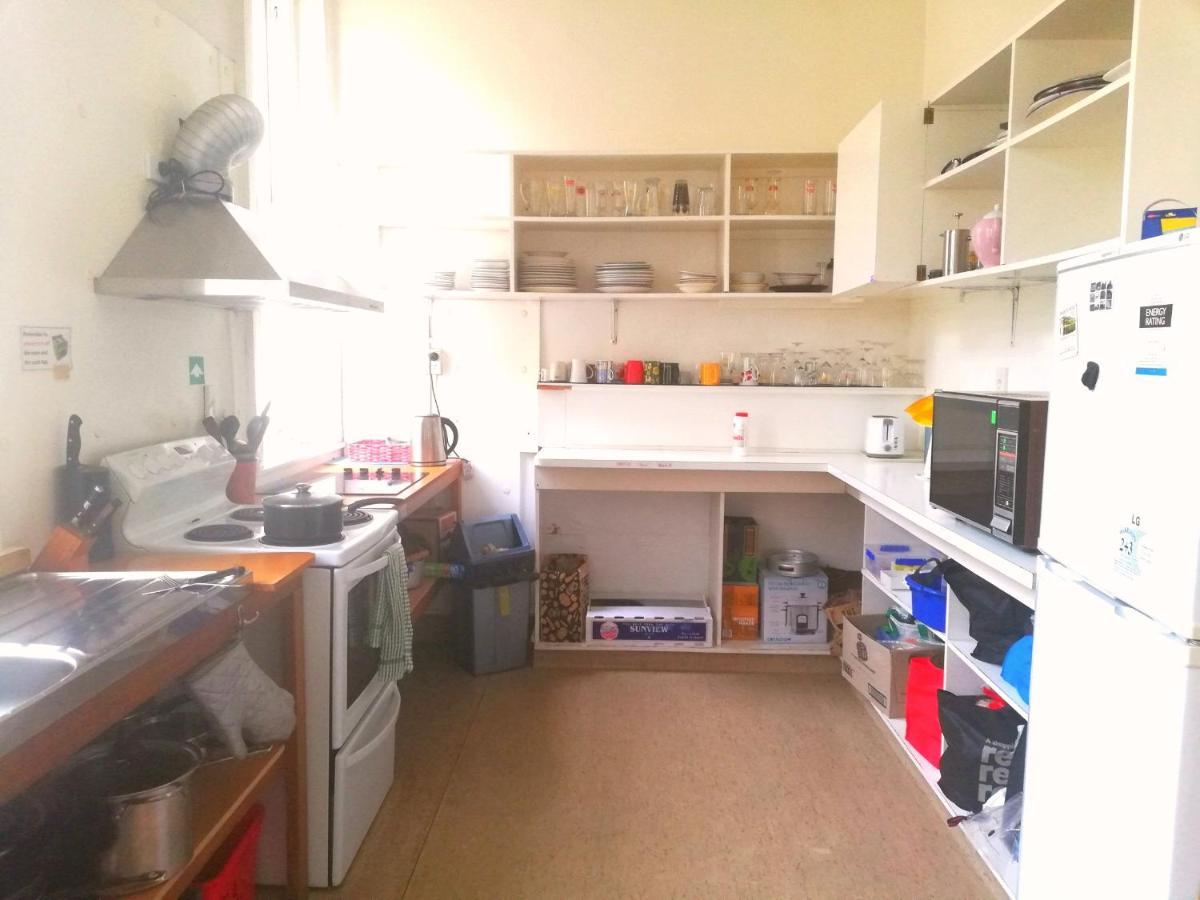 Empire Hotel Backpackers Oamaru Εξωτερικό φωτογραφία