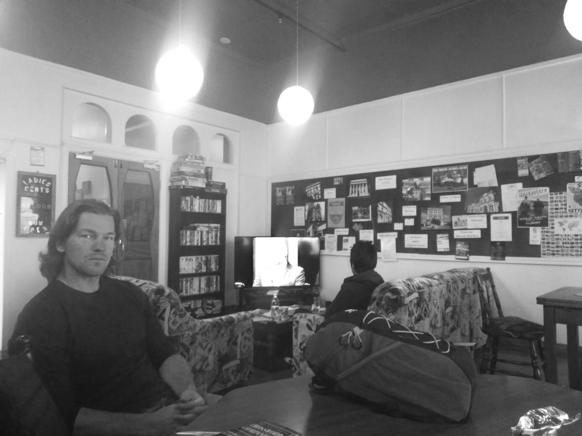 Empire Hotel Backpackers Oamaru Εξωτερικό φωτογραφία